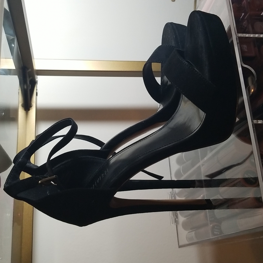 Ankle stiletto